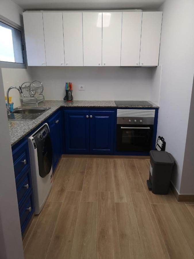 Hostal Mari En La Laguna, Alquiler Habitacion Privada En Hostal, 6 Habitaciones Cerca De La Universidad Y Aeropuerto Norte, 3 Banos Compartidos Ла Лагуна Екстериор снимка