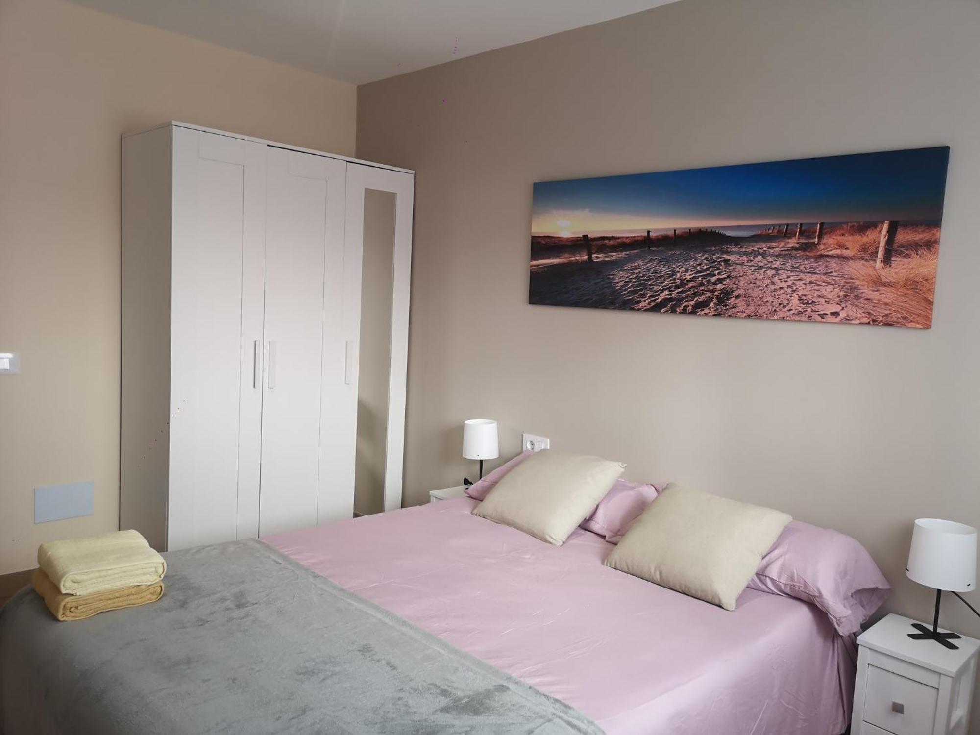 Hostal Mari En La Laguna, Alquiler Habitacion Privada En Hostal, 6 Habitaciones Cerca De La Universidad Y Aeropuerto Norte, 3 Banos Compartidos Ла Лагуна Екстериор снимка